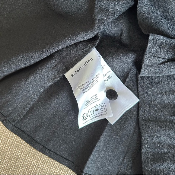 BEST Reformation Cristina French Top Black Noir Lace V Neck Casual Party - Picture 8 of 13